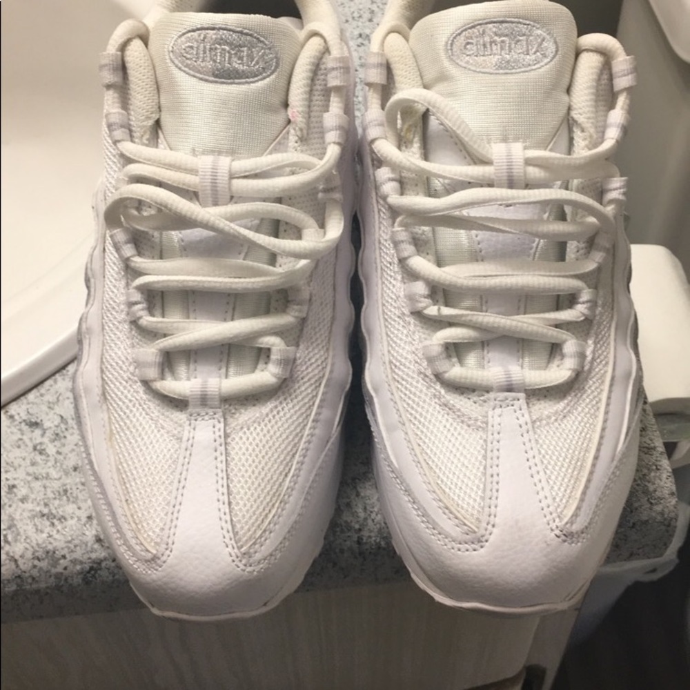AirMax95 - Picture 3 of 4